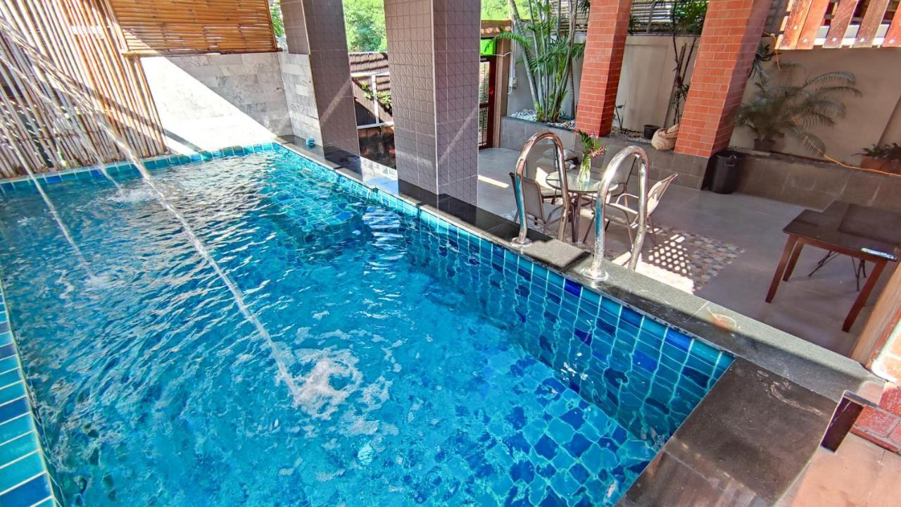 Abacus Villa Pattaya Esterno foto