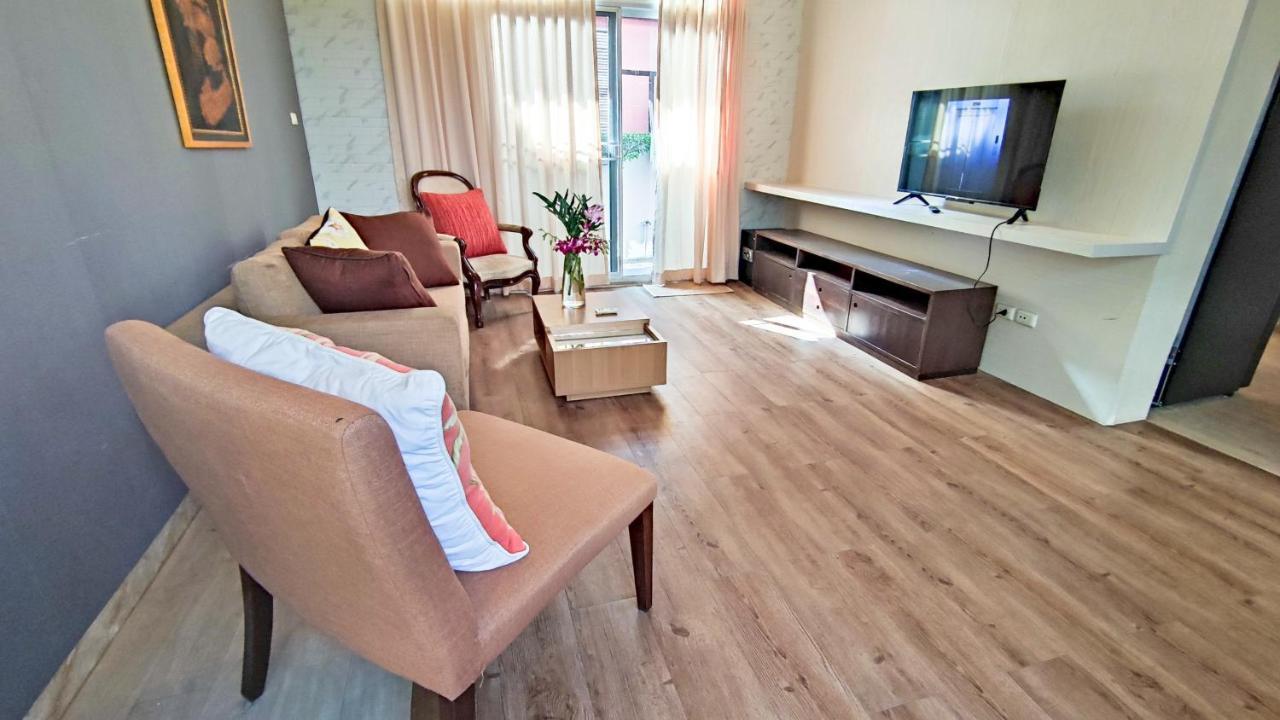 Abacus Villa Pattaya Esterno foto